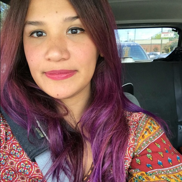 Meet your Posher, Mandy - Picture 7 of 10